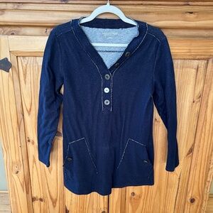 Soft Surroundings Top Blue Tunic Pockets Thermal V-Neck Buttons Size Small